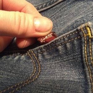 Women's Levi's jeans